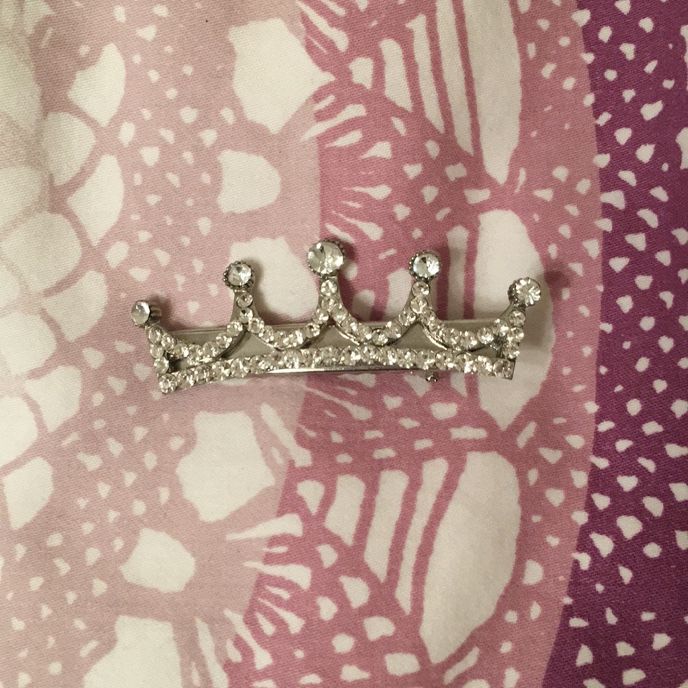 Crown clip